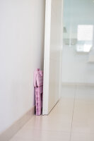 Klapphocker Rosa faltbar mit Anti-Rutsch Beschichtung